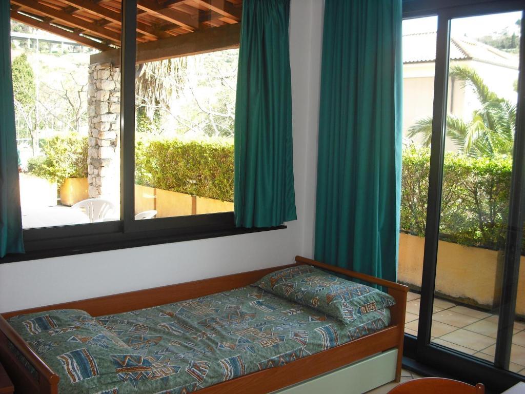 Residence Pian Dei Boschi Pietra Ligure Rom bilde