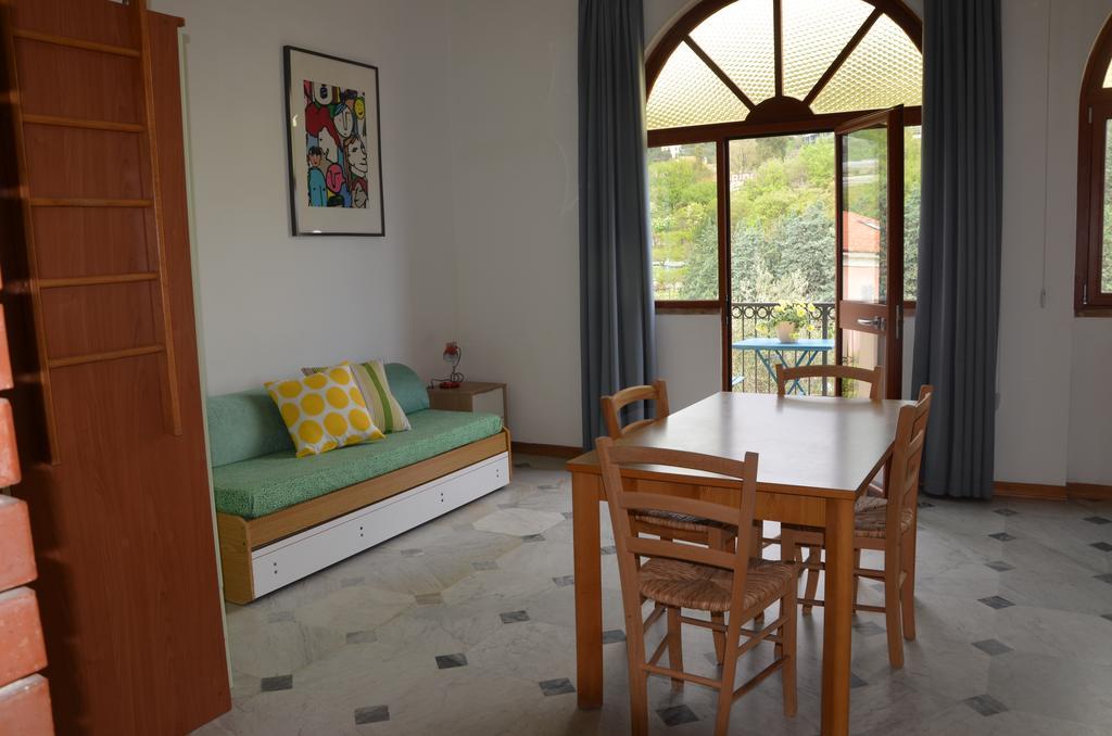 Residence Pian Dei Boschi Pietra Ligure Eksteriør bilde